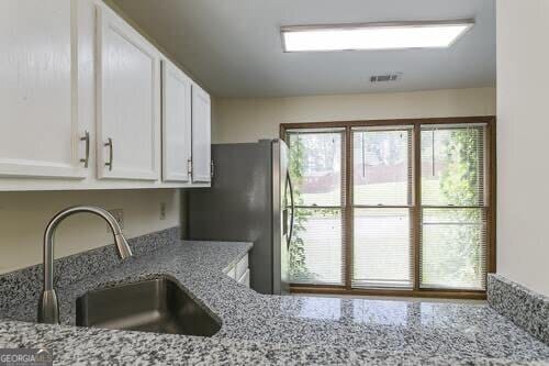 Building Photo - 4887 Autumn Cir