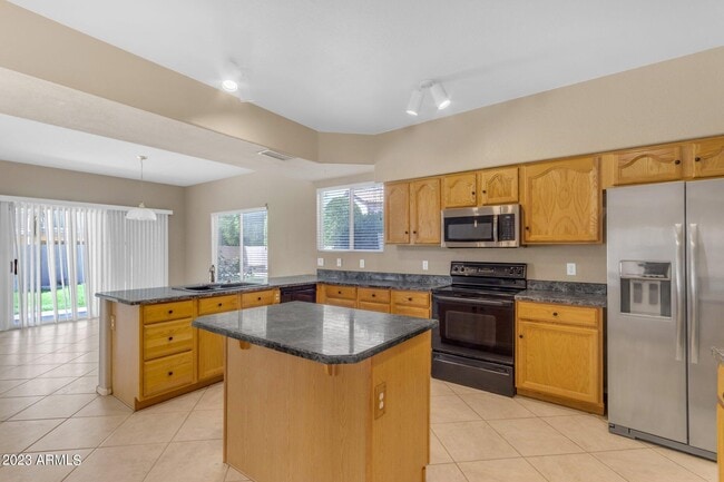 Building Photo - 6785 W Marco Polo Rd