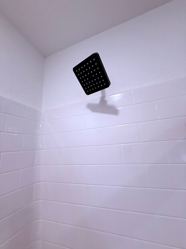 Building Photo - 4026 N Brent Ave