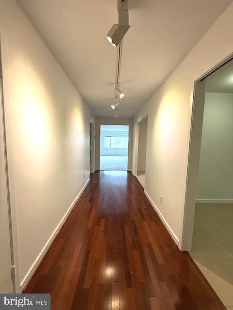 Building Photo - 11500 Fairway Dr