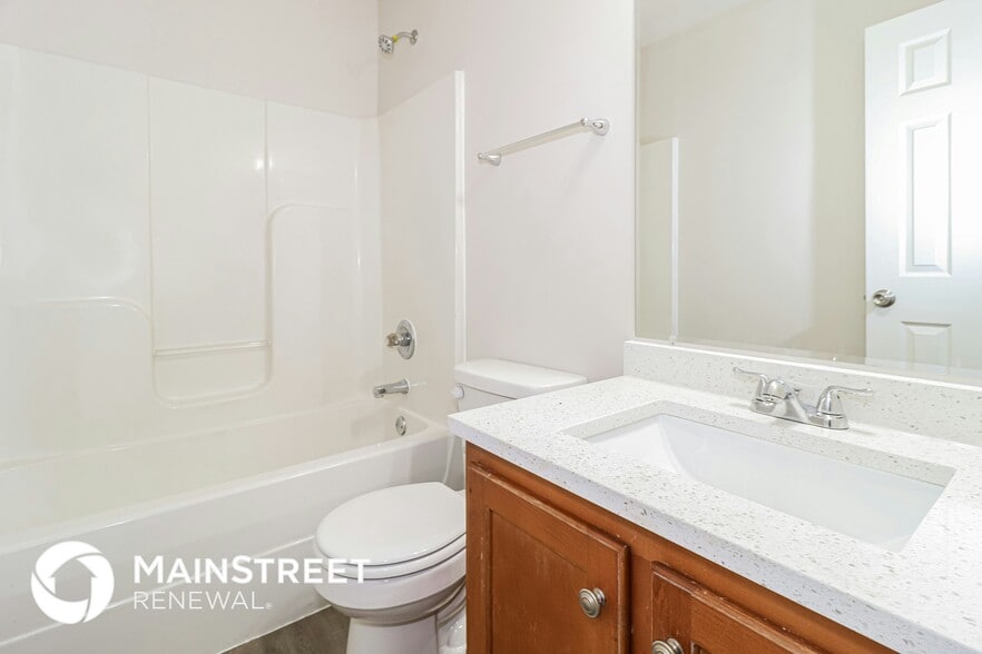 Building Photo - 10071 Branley Oak Dr