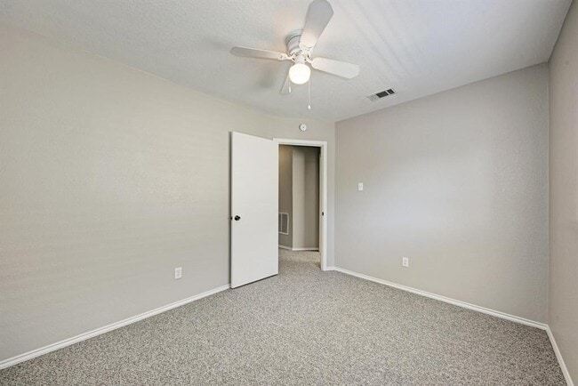 Building Photo - 7802 Van Dyke Dr