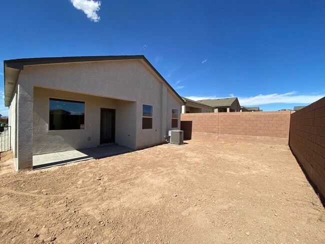 Building Photo - 4838 Mount Salas St NE
