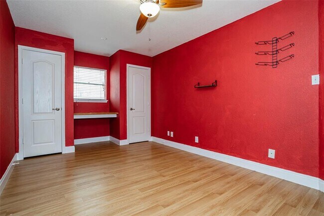 Building Photo - 4306 Avenue A