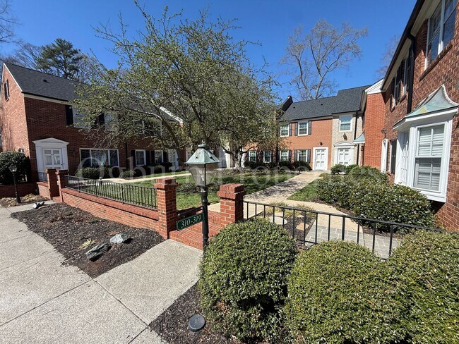 Building Photo - 318 Hanover Arms Ct