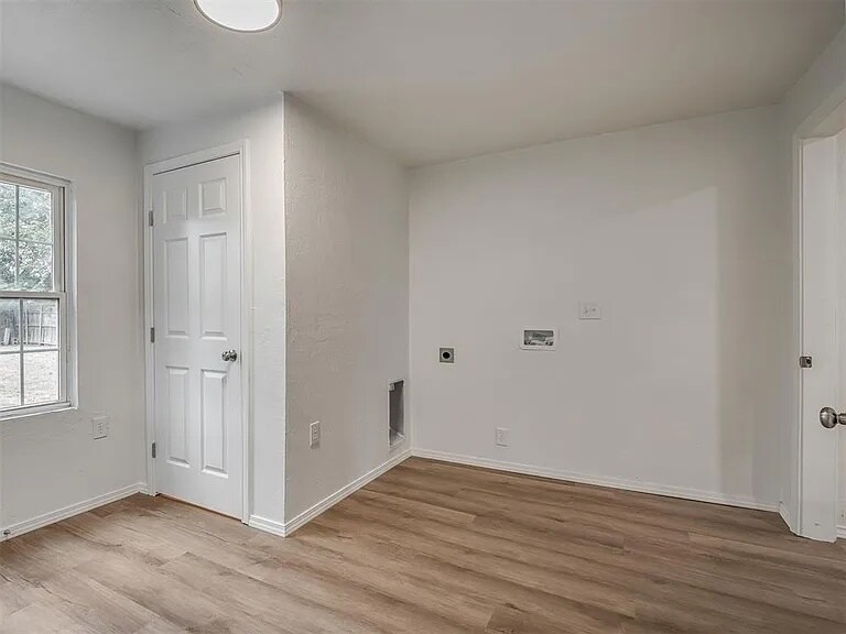Building Photo - 3617 N Westmont St