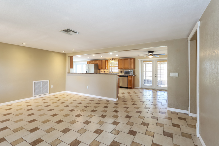 Building Photo - 7839 Kelpie Dr