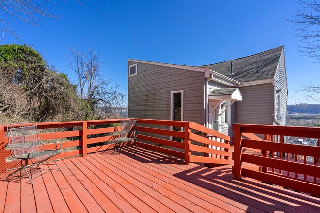 Unit 2 - 1764 Perrysville Ave