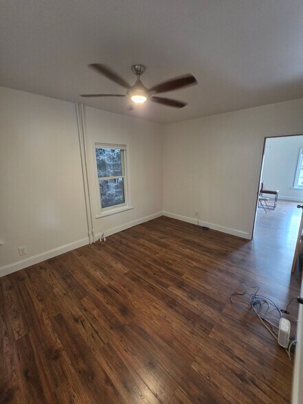 Building Photo - 1513 Parker St