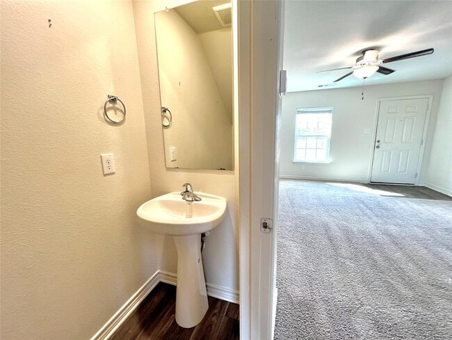 Building Photo - 113 Sunnymeade Ln