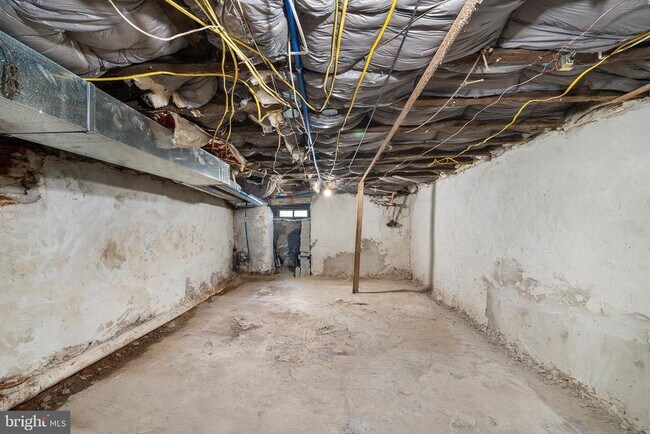 Building Photo - 5236 Harlan St