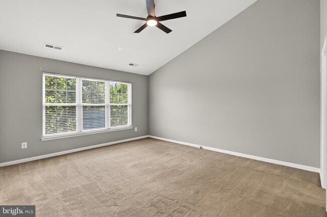 Building Photo - 21776 Ladyslipper Sq