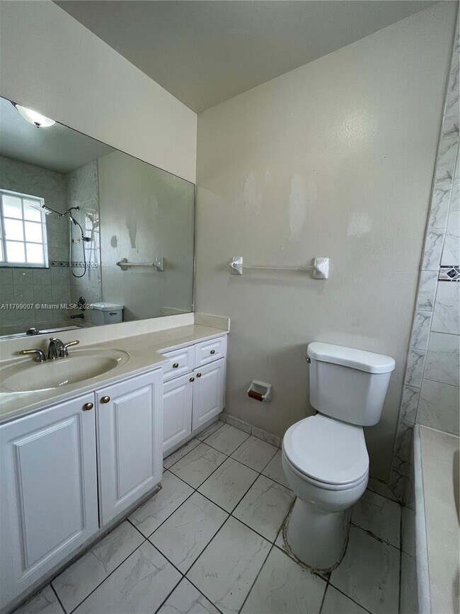 Building Photo - 7425 W 22nd Ave