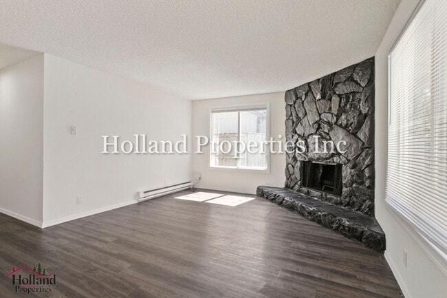 Building Photo - 6687 SW 192nd Ave