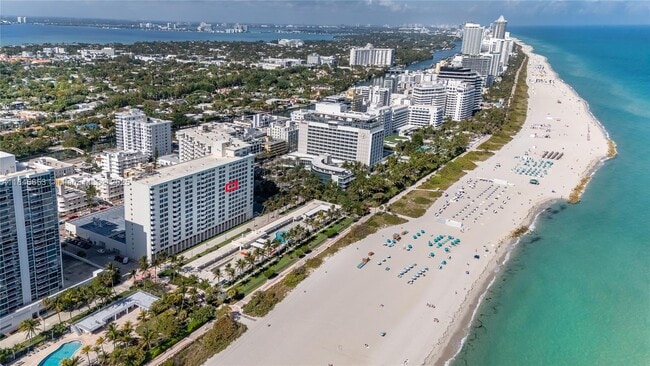 Building Photo - 2899 Collins Ave