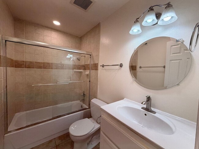 Building Photo - 5929 Mabie Ct