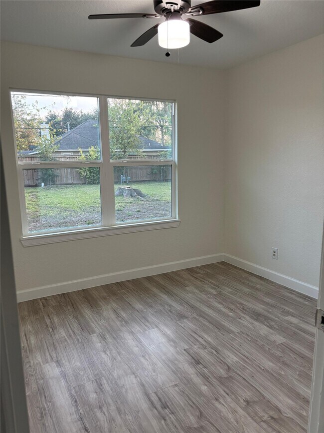 Building Photo - 1310 Canterview Dr