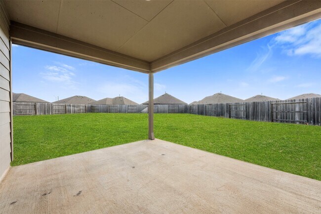 Building Photo - 26707 Andorra Colony Ct