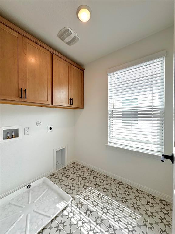 Building Photo - 1602 Iberville Dr