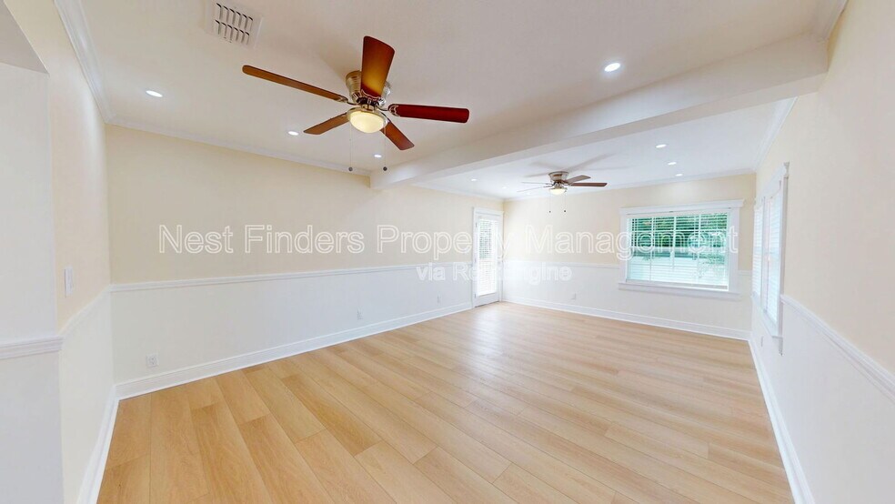 Building Photo - 1455 Riverbirch Ln