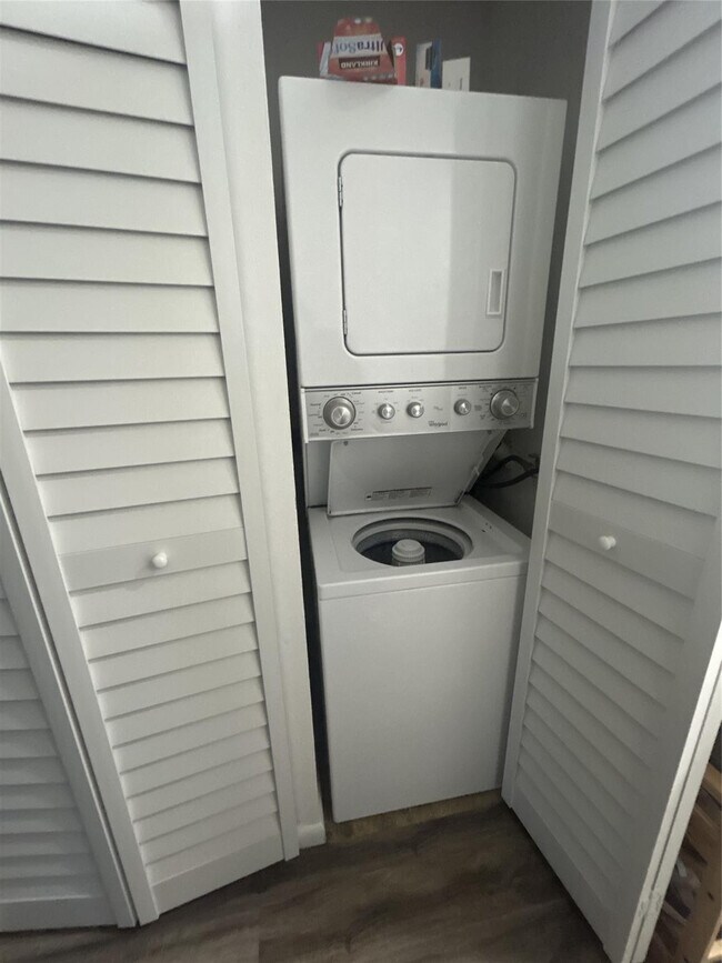 Building Photo - 1363 NW 94th Way