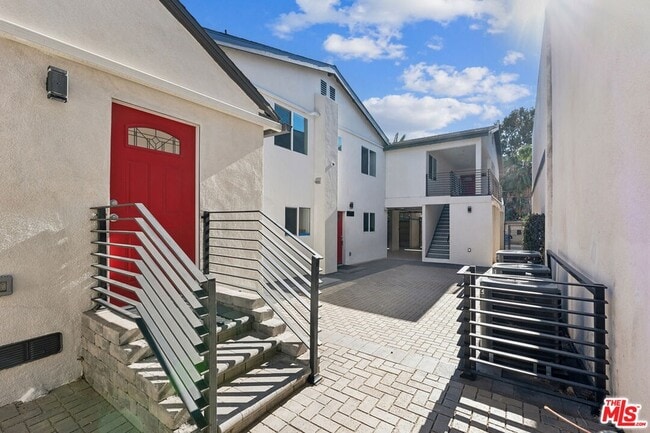Building Photo - 17610 Sherman Way