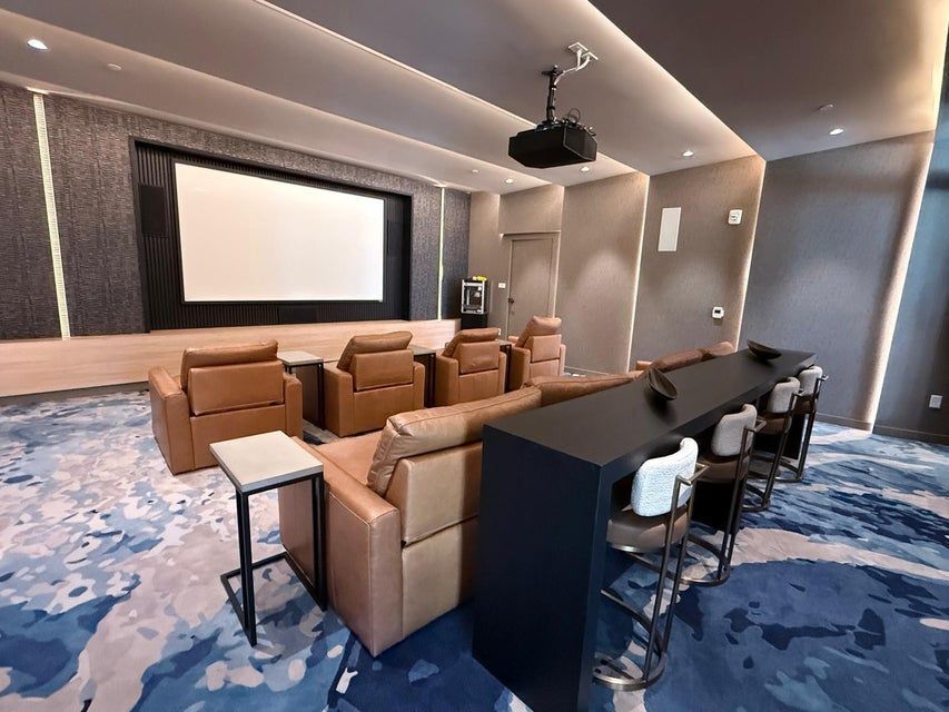 Building Photo - 151 N Seabreeze Blvd