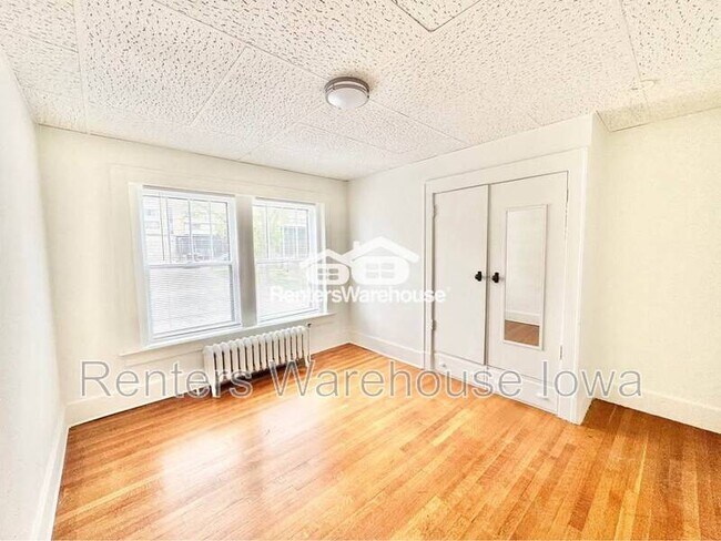 Building Photo - 3612 Ingersoll Ave