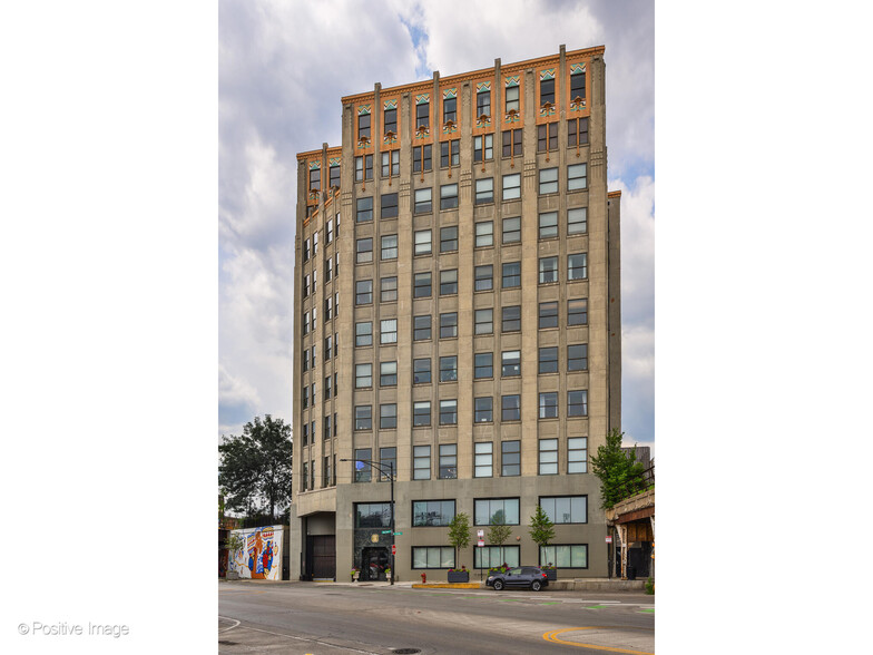 Building Photo - 1550 S Blue Island Ave