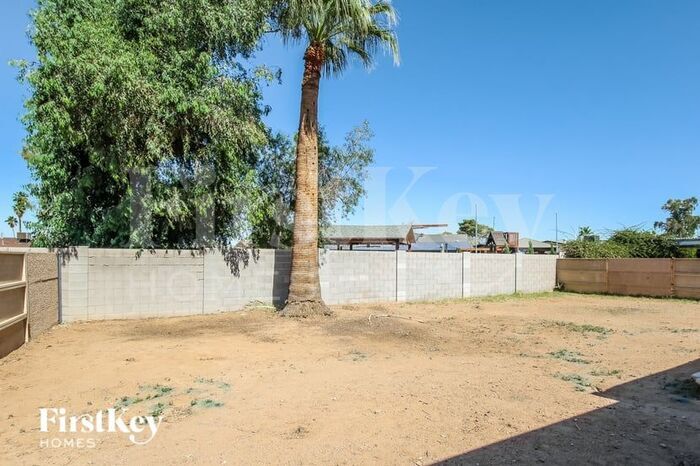 Building Photo - 11438 N 44th Ave