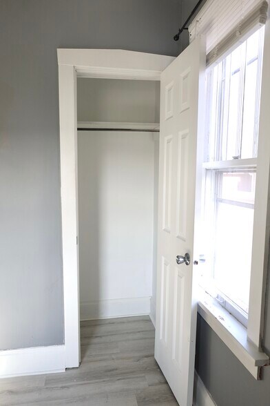 Front Bedroom Closet - 1706 33rd St