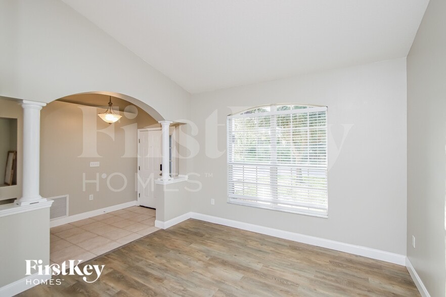 Building Photo - 1048 Tolson St SE