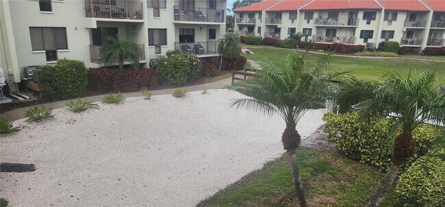 Building Photo - 1515 Pinellas Bayway S