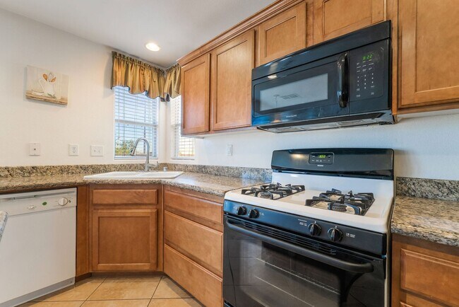 Building Photo - 5258 Andreas Canyon Ct