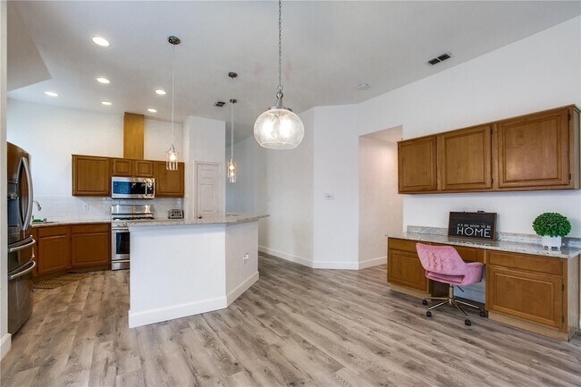 Building Photo - 3306 Ashleaf Dr