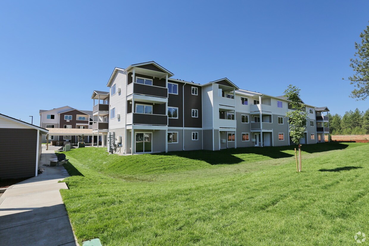 Blue Point Apartments Spokane