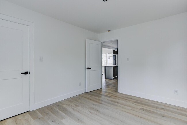 Building Photo - 960 Blythe St