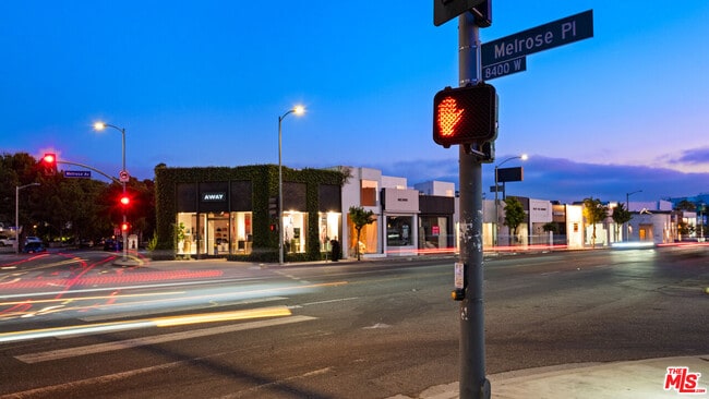 Building Photo - 710 Orlando Ave