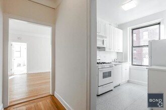 Building Photo - 220 West 71st Street