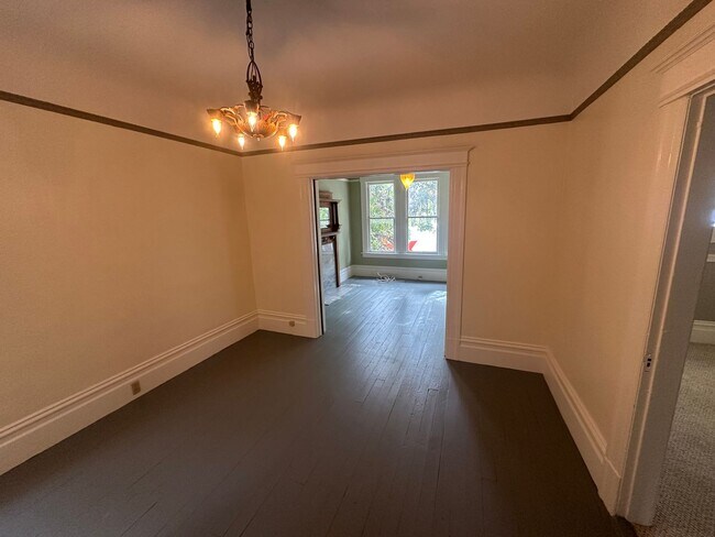 Building Photo - 2728-2730-2730 Sutter St