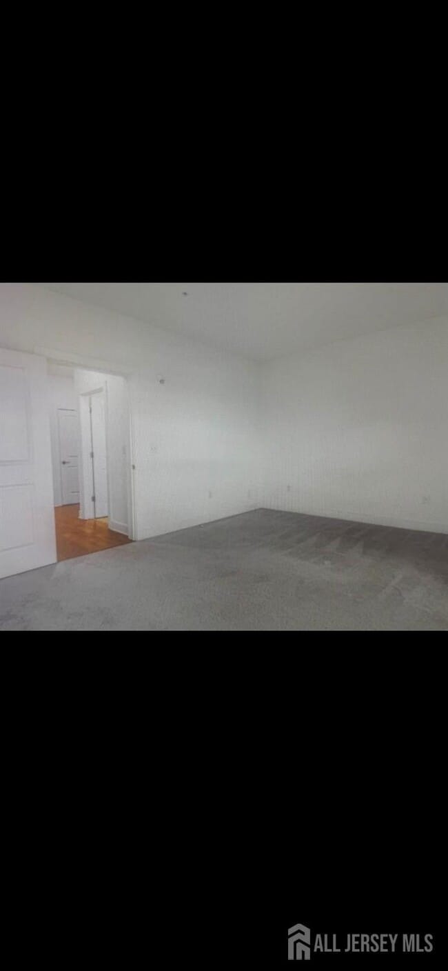 Building Photo - 714 Stiller Ln