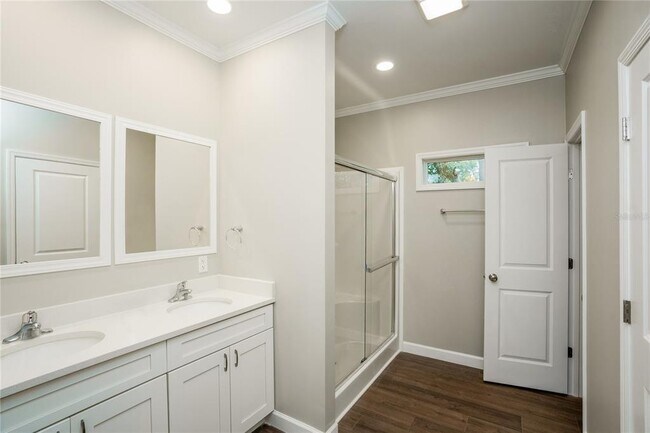 Building Photo - 1700 45th St S