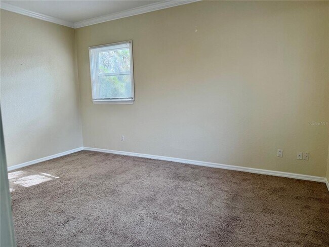 Building Photo - 2349 Max Ct