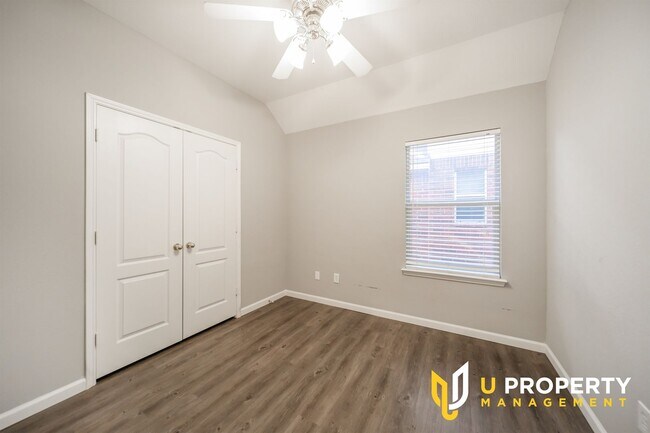 Building Photo - One-story 3B2B in Stonebridge Ranch
