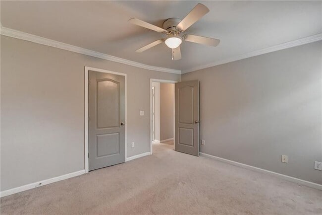 Building Photo - 6752 Grand Hickory Dr