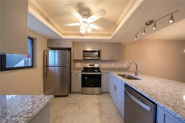 Building Photo - 17456 Woodland Trace Dr