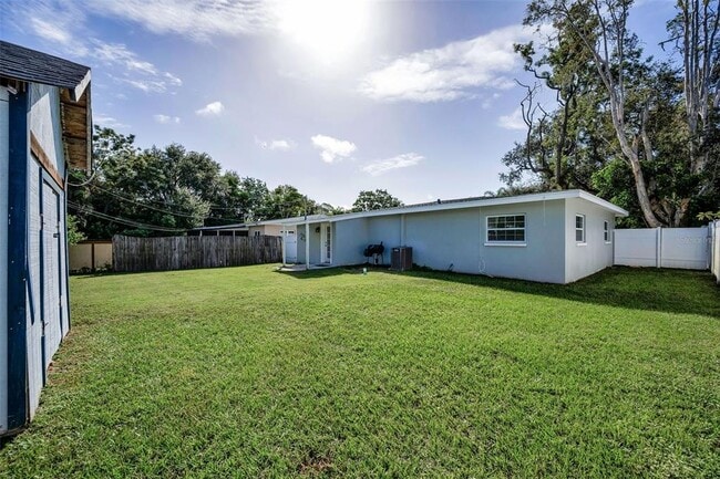 Building Photo - 2008 Lake Citrus Dr