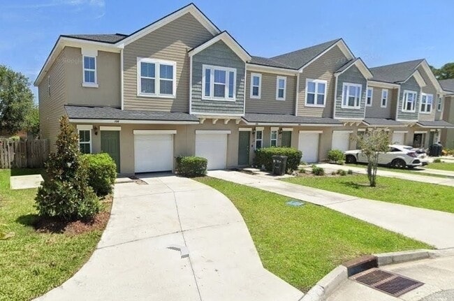 Building Photo - 126 Moultrie Village Ln