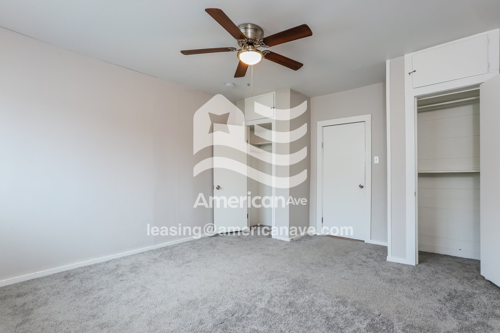 Building Photo - 524 W 35th St