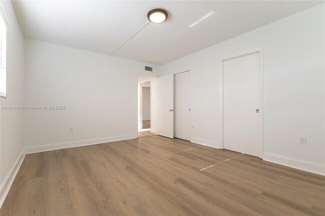 Building Photo - 8420 SW 133rd Avenue Rd